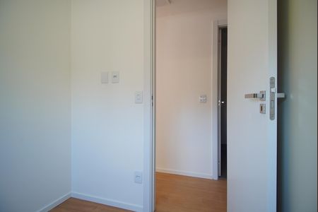 Apartamento à venda com 47m², 2 quartos e 2 vagasQuarto 2