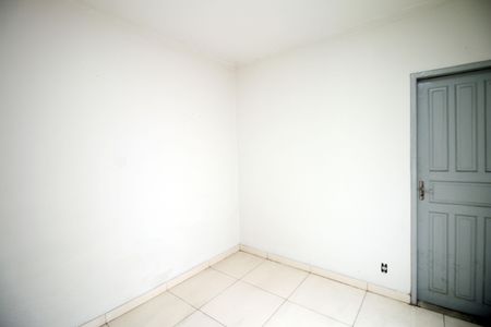 Casa para alugar com 31m², 1 quarto e 1 vagaQuarto