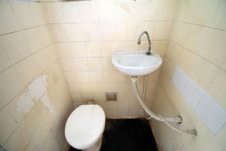 Banheiro de casa para alugar com 1 quarto, 31m² em Jardim América, Rio de Janeiro