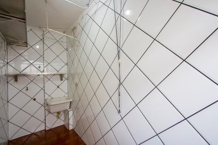 Apartamento para alugar com 72m², 2 quartos e 1 vagaÁrea de serviço