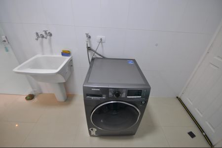 Casa para alugar com 340m², 3 quartos e 5 vagasÁrea de Serviço