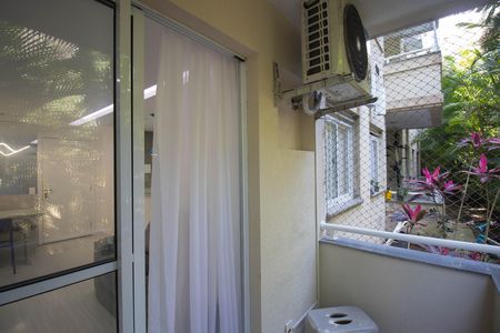 Varanda da Sala de apartamento para alugar com 2 quartos, 60m² em Maria Paula, São Gonçalo