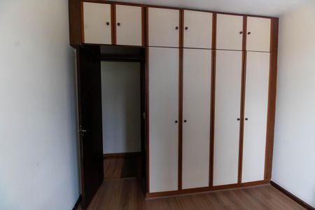 Apartamento à venda com 174m², 3 quartos e 1 vagaQuarto 2