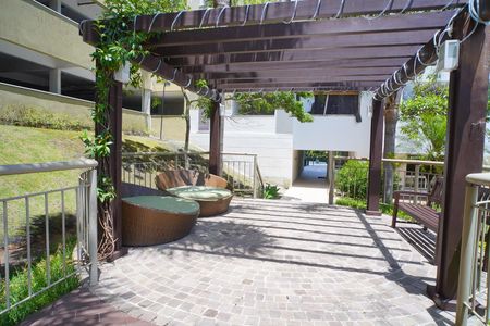 Apartamento à venda com 67m², 2 quartos e 1 vagaÁrea comum