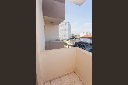 Apartamento para alugar com 63m², 3 quartos e 1 vagaSacada