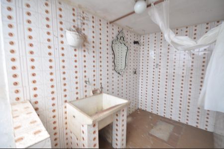 Casa à venda com 70m², 2 quartos e sem vagaÁrea de Serviço