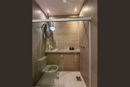 Apartamento à venda com 66m², 2 quartos e 1 vaga