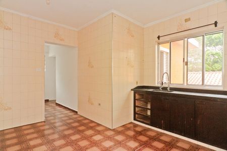 Casa à venda com 184m², 5 quartos e 7 vagasCasa 2 - cozinha