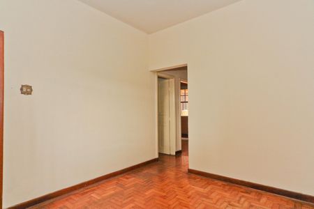 Sala de casa à venda com 5 quartos, 184m² em Parque Sao Domingos, São Paulo