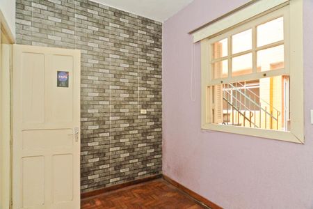 Casa à venda com 184m², 5 quartos e 7 vagasQuarto 2