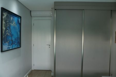 Apartamento à venda com 95m², 3 quartos e 2 vagasSuíte 1