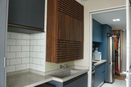 Apartamento à venda com 95m², 3 quartos e 2 vagasÁrea de Serviço