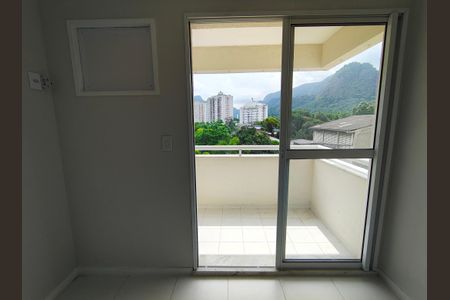 Apartamento para alugar com 62m², 2 quartos e 1 vagaVaranda - Sala