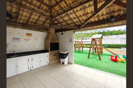 Apartamento para alugar com 62m², 2 quartos e 1 vagaÁrea comum - Churrasqueira