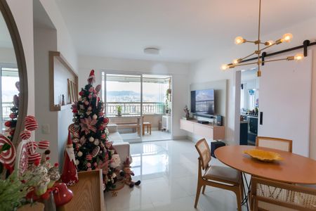 Apartamento à venda com 120m², 3 quartos e 2 vagas Apartamento à venda com 120m², 3 quartos e 2 vagassala