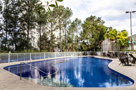 Apartamento à venda com 120m², 3 quartos e 2 vagas Apartamento à venda com 120m², 3 quartos e 2 vagasPiscina