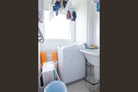 Apartamento à venda com 120m², 3 quartos e 2 vagas Apartamento à venda com 120m², 3 quartos e 2 vagasÁrea de Serviço