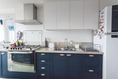 Apartamento à venda com 120m², 3 quartos e 2 vagas Apartamento à venda com 120m², 3 quartos e 2 vagasCozinha