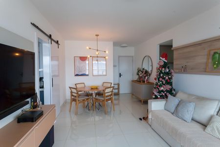 Apartamento à venda com 120m², 3 quartos e 2 vagas Apartamento à venda com 120m², 3 quartos e 2 vagassala