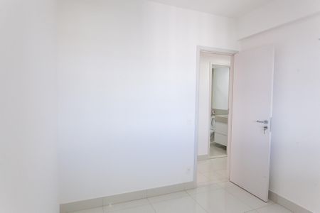 Apartamento à venda com 120m², 3 quartos e 2 vagasQuarto 2