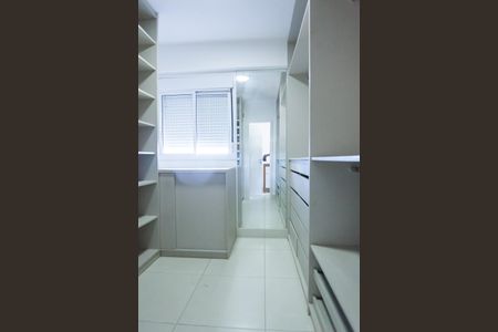 Apartamento à venda com 120m², 3 quartos e 2 vagasCloset da Suíte