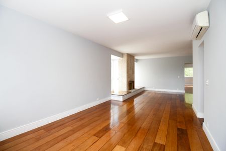 Apartamento à venda com 250m², 2 quartos e 1 vagaSala de Estar e Jantar