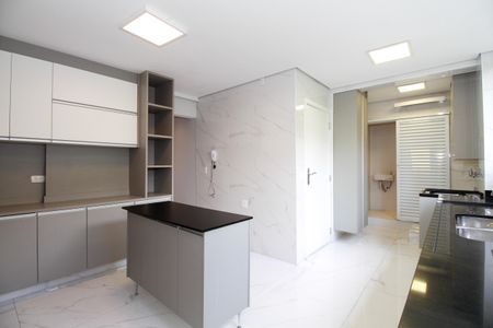 Apartamento à venda com 250m², 2 quartos e 1 vagaCozinha e Área de Serviço