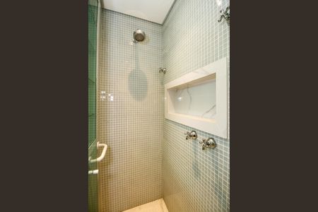 Apartamento à venda com 250m², 2 quartos e 1 vagaBanheiro da Suíte 2