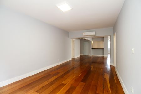 Apartamento à venda com 250m², 2 quartos e 1 vagaSala de Estar e Jantar