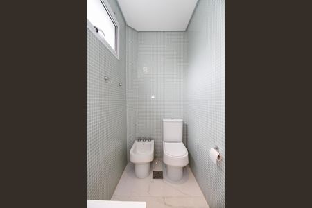 Apartamento à venda com 250m², 2 quartos e 1 vagaBanheiro da Suíte 2