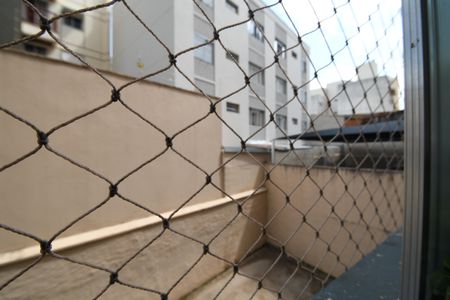 Apartamento à venda com 69m², 2 quartos e 1 vagaÁrea de Serviço - Vista