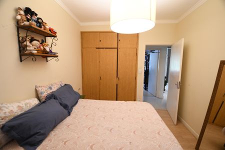 Apartamento à venda com 69m², 2 quartos e 1 vagaQuarto 2