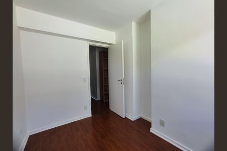 Casa de condomínio à venda com 180m², 3 quartos e 2 vagas Casa de condomínio à venda com 180m², 3 quartos e 2 vagasQuarto 2