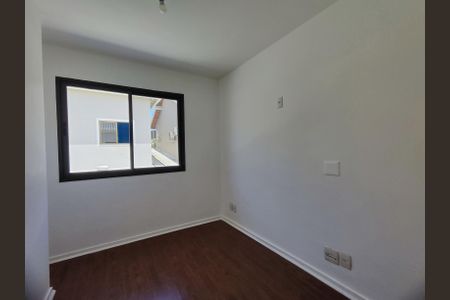 Casa de condomínio à venda com 180m², 3 quartos e 2 vagas Casa de condomínio à venda com 180m², 3 quartos e 2 vagasQuarto 2