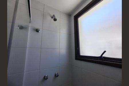 Casa de condomínio à venda com 180m², 3 quartos e 2 vagas Casa de condomínio à venda com 180m², 3 quartos e 2 vagasBanheiro Social