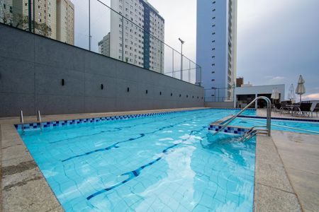 Apartamento à venda com 90m², 3 quartos e 2 vagasPISCINA