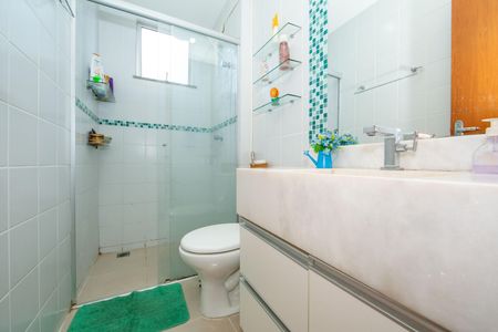 Apartamento à venda com 90m², 3 quartos e 2 vagasBANHEIRO1