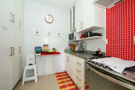 Apartamento à venda com 90m², 3 quartos e 2 vagasCOZINHA