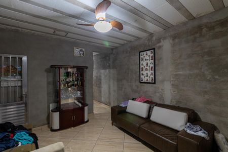 Sala de casa à venda com 3 quartos, 125m² em Cidade Líder, São Paulo