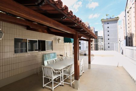 Apartamento à venda com 200m², 5 quartos e 2 vagasCobertura