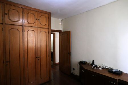Apartamento à venda com 200m², 5 quartos e 2 vagasQuarto 1