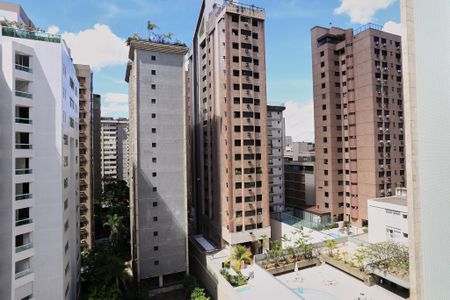 Apartamento à venda com 200m², 5 quartos e 2 vagasVista da Suíte