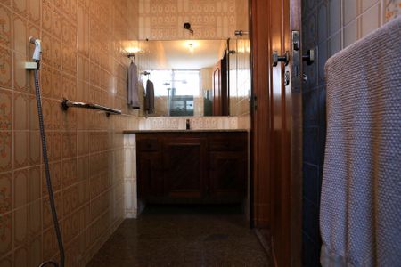 Apartamento à venda com 200m², 5 quartos e 2 vagasBanheiro da Suíte 1