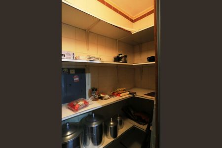 Apartamento à venda com 200m², 5 quartos e 2 vagasDespensa