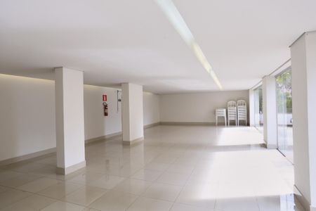Apartamento à venda com 200m², 5 quartos e 2 vagasÁrea comum - Salão de festas