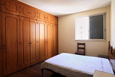 Apartamento à venda com 200m², 5 quartos e 2 vagasSuíte