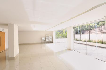 Apartamento à venda com 200m², 5 quartos e 2 vagasÁrea comum - Salão de festas