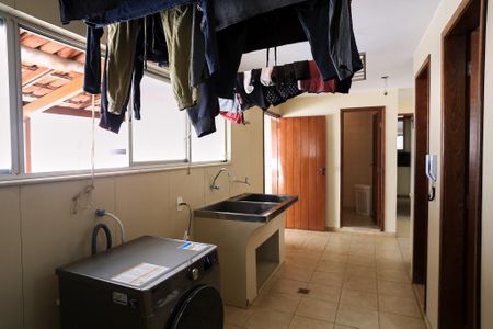 Apartamento à venda com 200m², 5 quartos e 2 vagasÁrea de Serviço