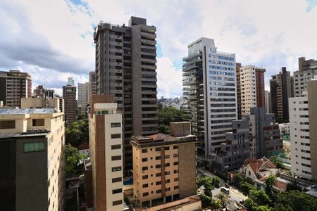 Apartamento à venda com 200m², 5 quartos e 2 vagasVista