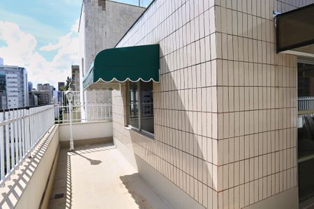 Apartamento à venda com 200m², 5 quartos e 2 vagasCobertura